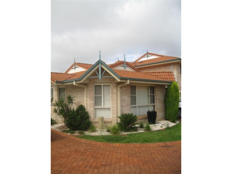 11/484 West Street, Darling Heights QLD 4350