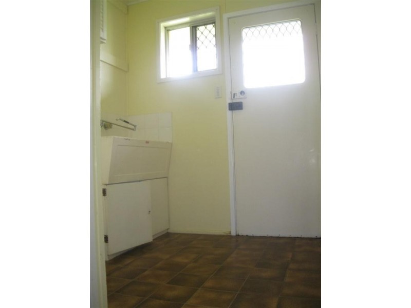 4 Koala Court, Harristown QLD 4350