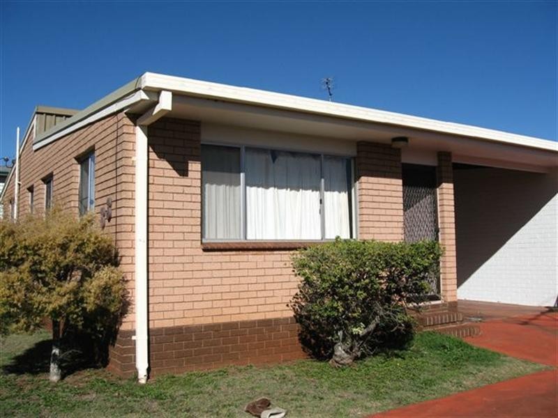 1/33 Ellis Street, Wilsonton QLD 4350