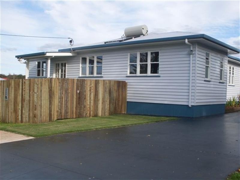 164a Alderley Street, Centenary Heights QLD 4350