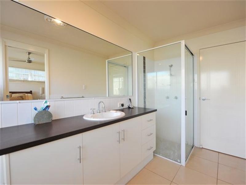 16 Quail Street, Rangeville QLD 4350