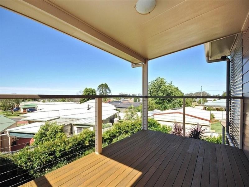 7 Pillar Street, Middle Ridge QLD 4350