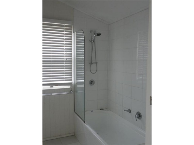 339 Luck Road, Vale View QLD 4352