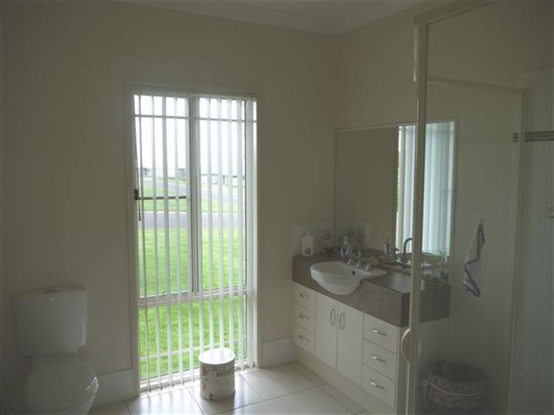 130 Harch Road, Highfields QLD 4352