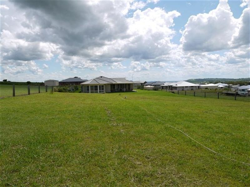 130 Harch Road, Highfields QLD 4352