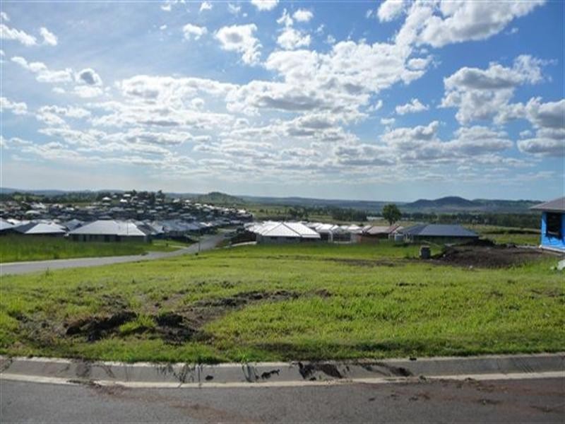 48 Sommariva Street, Westbrook QLD 4350