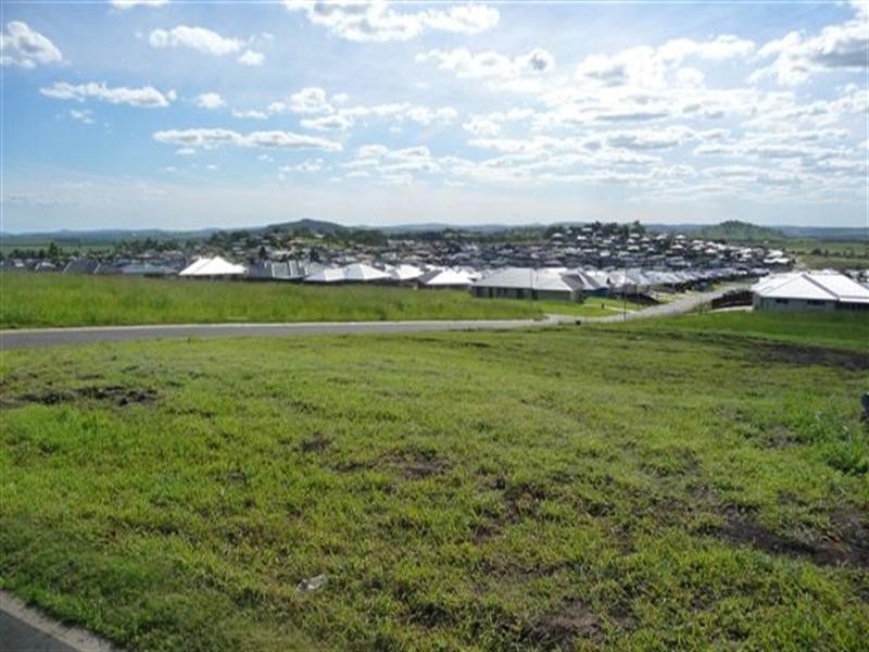 48 Sommariva Street, Westbrook QLD 4350