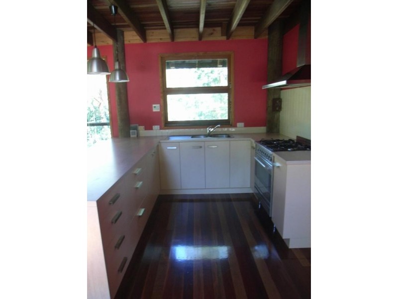 70 Wilkes Road, Hampton QLD 4352
