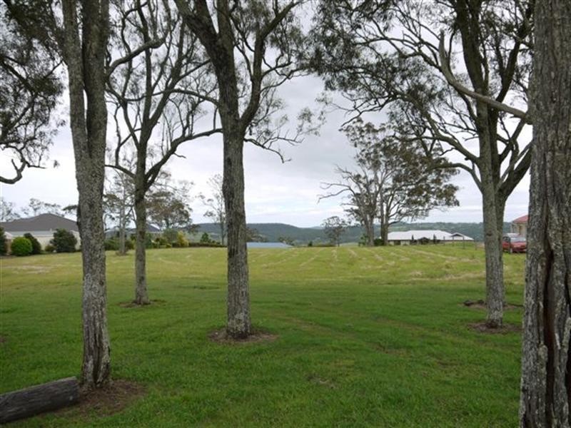 27 Panoramic Drive, Preston QLD 4352