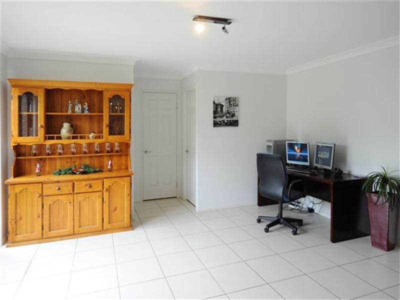 4 Winning Court, Glenvale QLD 4350