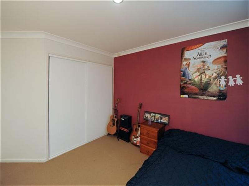 4 Winning Court, Glenvale QLD 4350