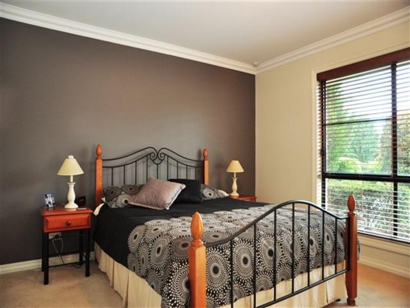 24 Girrawheen Street, Rangeville QLD 4350