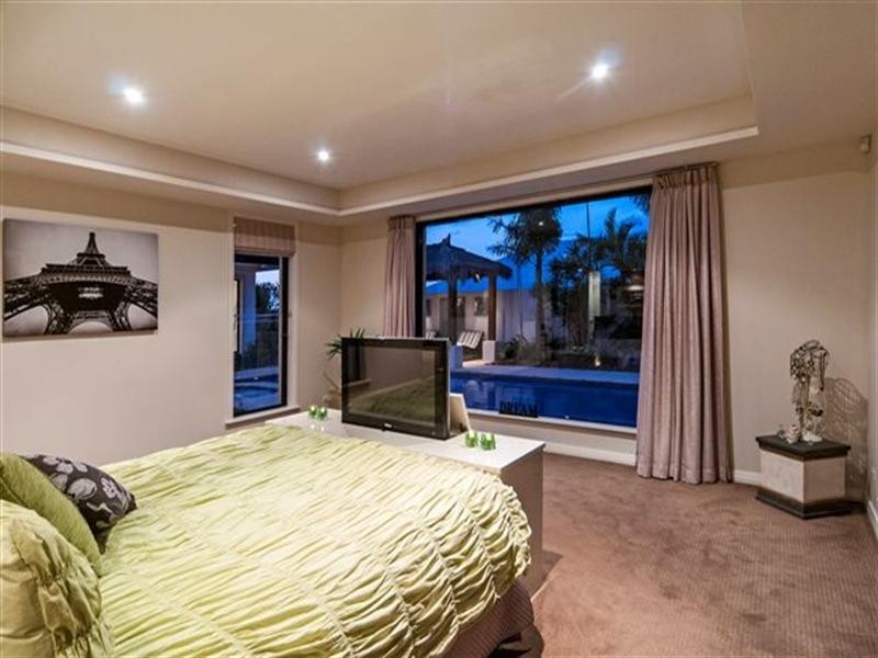 20 Caithness Court, Middle Ridge QLD 4350