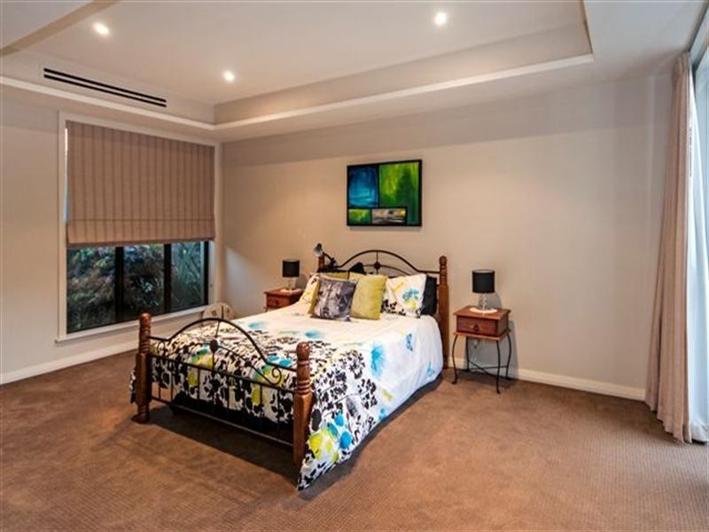 20 Caithness Court, Middle Ridge QLD 4350