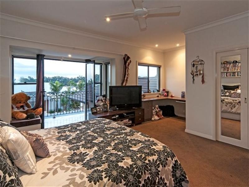 20 Caithness Court, Middle Ridge QLD 4350