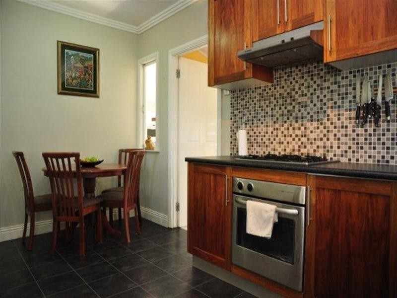 42 Victory Street, Newtown QLD 4350