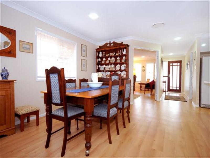 3 Pendrea Close, Highfields QLD 4352