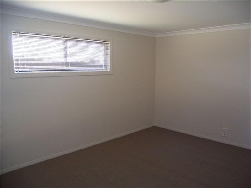 33 Honeyeater Drive, Highfields QLD 4352