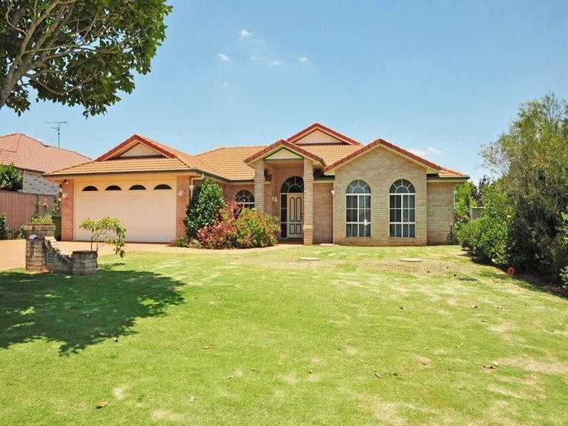 10 Parsley Drive, Middle Ridge QLD 4350