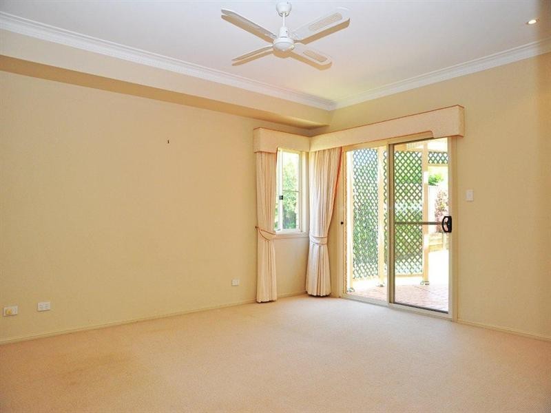 10 Parsley Drive, Middle Ridge QLD 4350