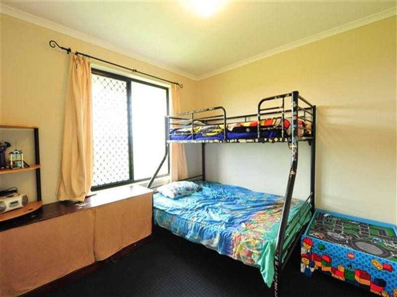 12 Commonwealth Crescent, Gowrie Junction QLD 4352