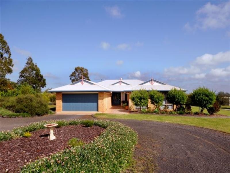 21 Bowtell Drive, Highfields QLD 4352