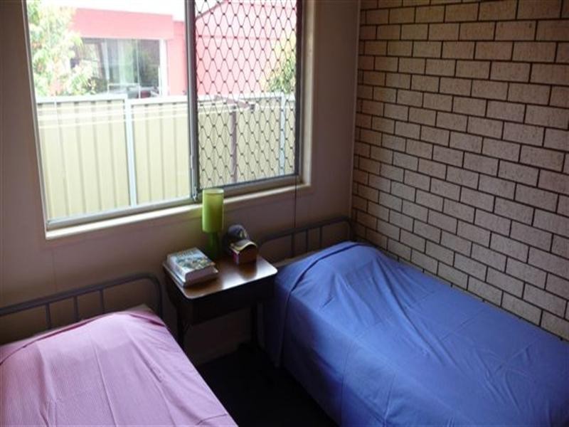 2/352a Bridge Street, Wilsonton QLD 4350