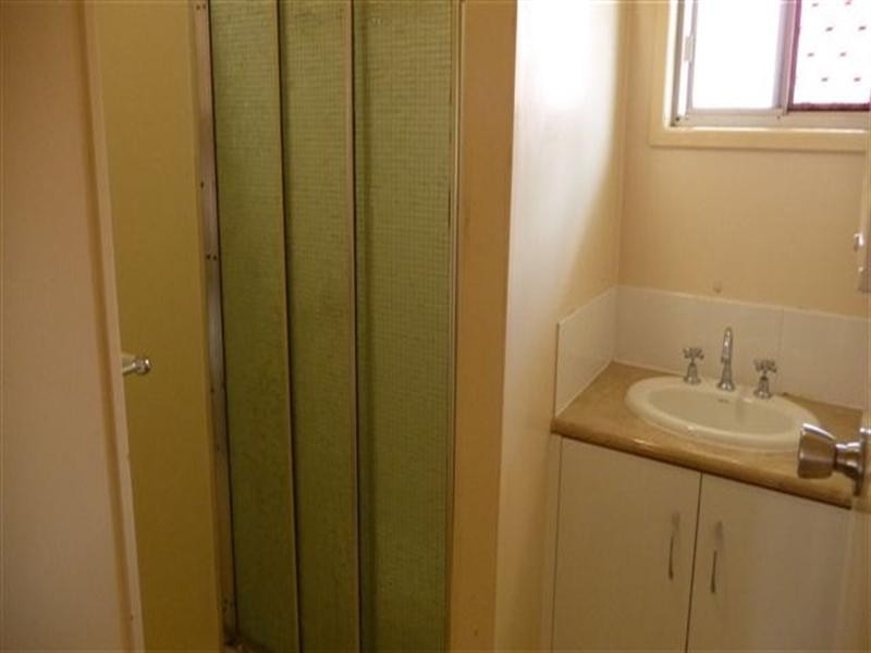 2/352a Bridge Street, Wilsonton QLD 4350