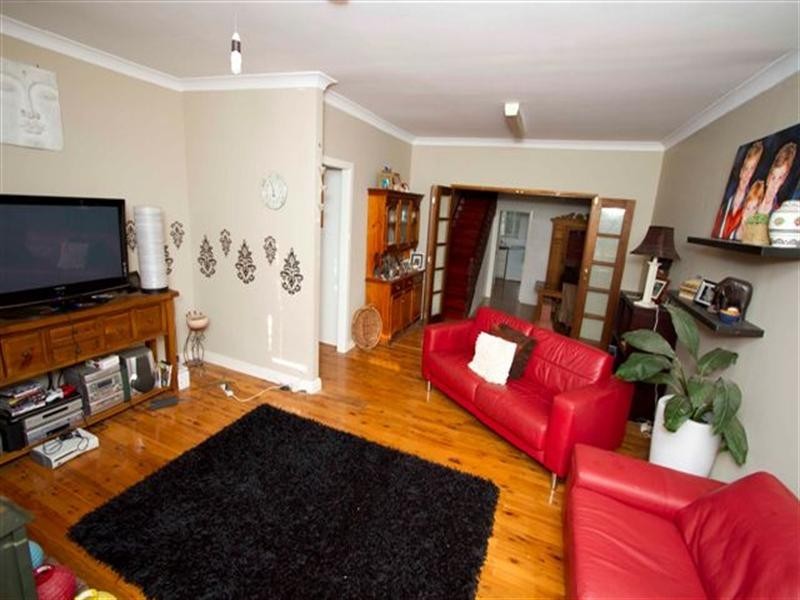 16 Webb Street, Rangeville QLD 4350