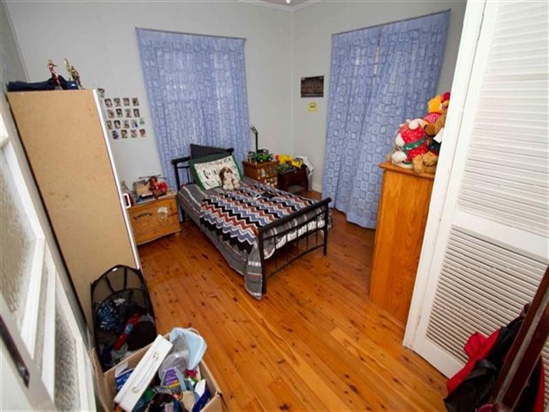 16 Webb Street, Rangeville QLD 4350