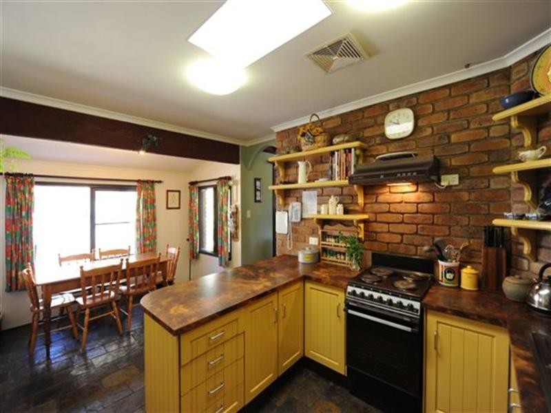 22 Darel Street, Kingsthorpe QLD 4400