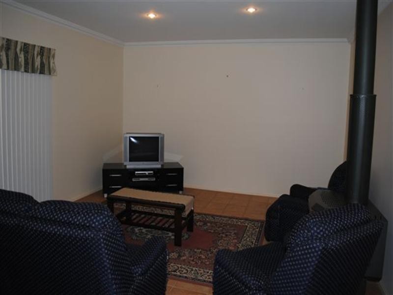 9 Andersson Court, Highfields QLD 4352