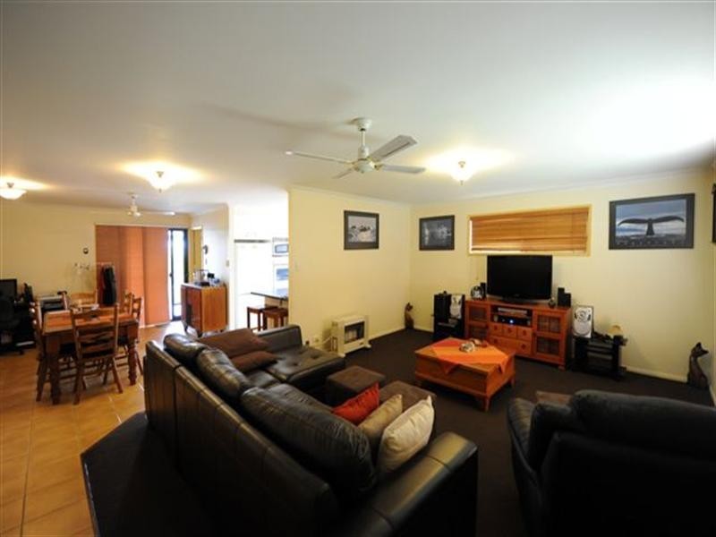 10 Batch Court, Harristown QLD 4350