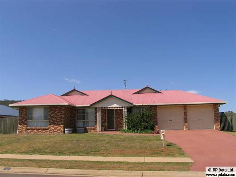 37 Belclaire Drive, Westbrook QLD 4350