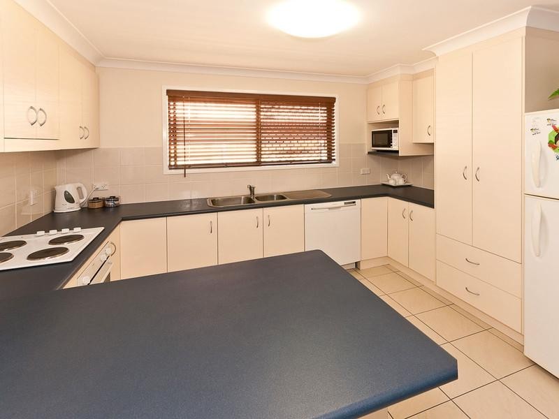 9 Jason Street, Wilsonton QLD 4350