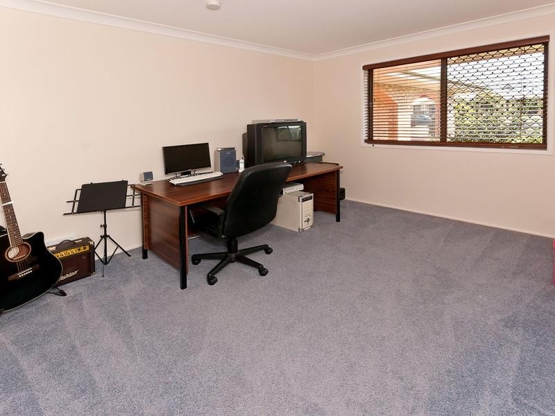 9 Jason Street, Wilsonton QLD 4350