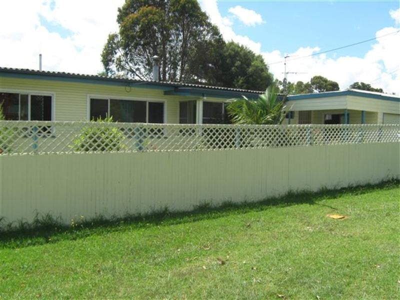 1 Miles Street, Harristown QLD 4350