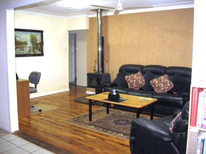 1 Miles Street, Harristown QLD 4350