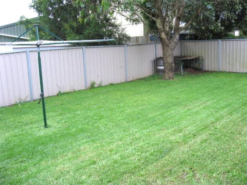 1 Miles Street, Harristown QLD 4350