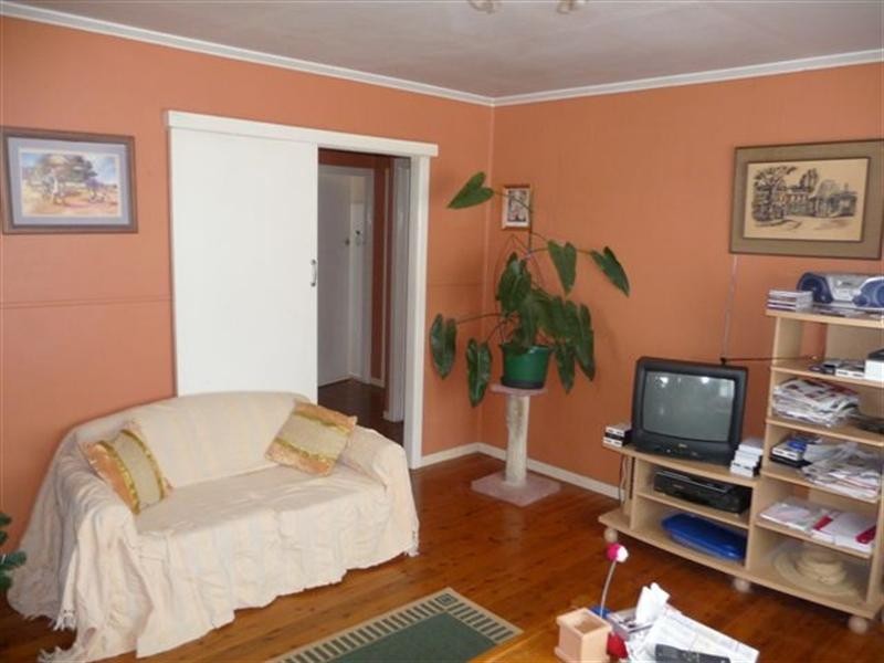 309 Tor Street, Wilsonton QLD 4350