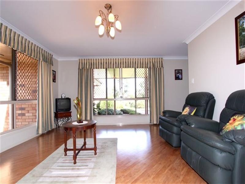 62 Barlow Street, Wilsonton QLD 4350