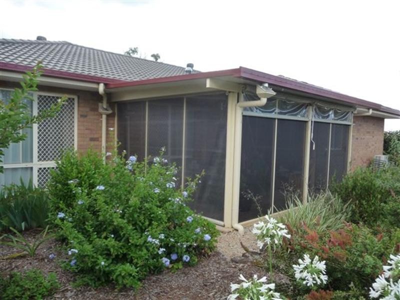 16 Trevean Drive, Kleinton QLD 4352