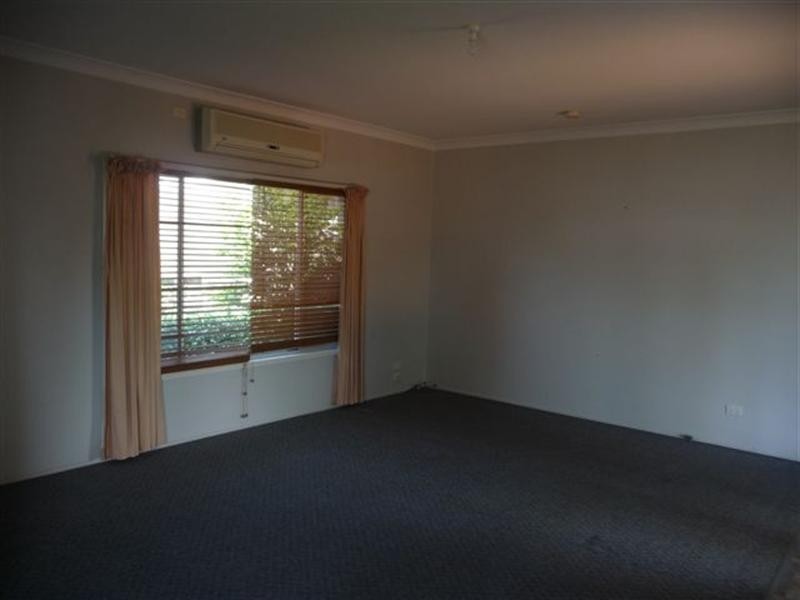 2 Jenkins Street, Newtown QLD 4350