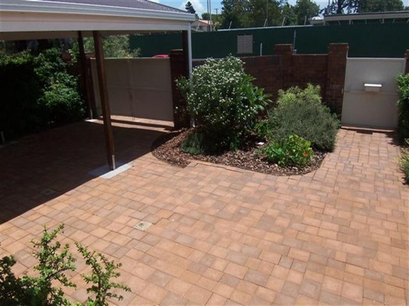 2a Gilbert Street, Toowoomba City QLD 4350