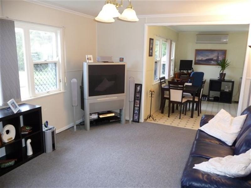 315 Tor Street, Wilsonton QLD 4350