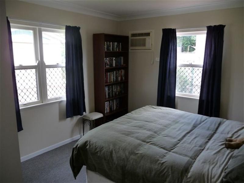 315 Tor Street, Wilsonton QLD 4350