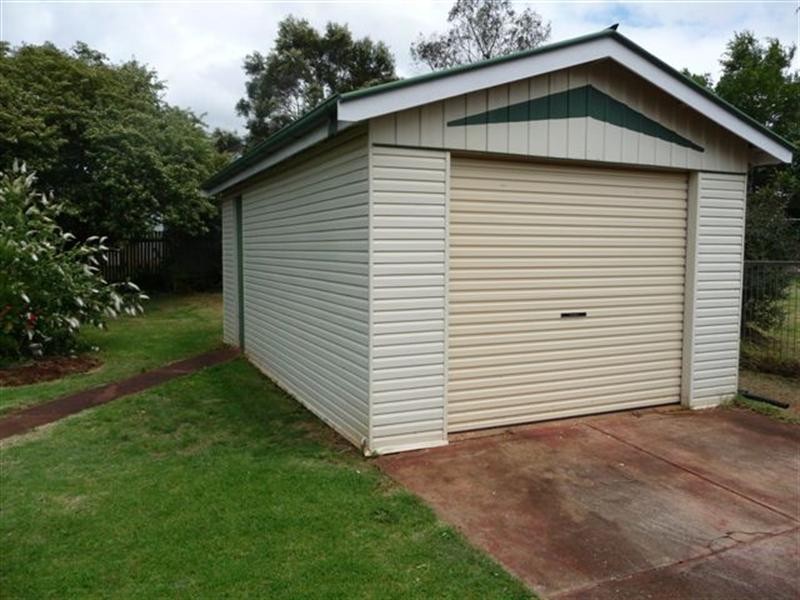 315 Tor Street, Wilsonton QLD 4350