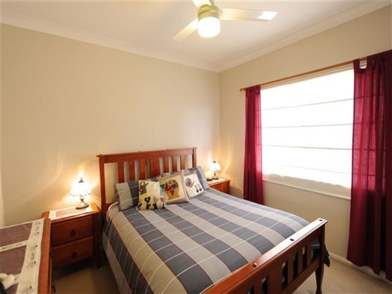 50 Belclaire Drive, Westbrook QLD 4350