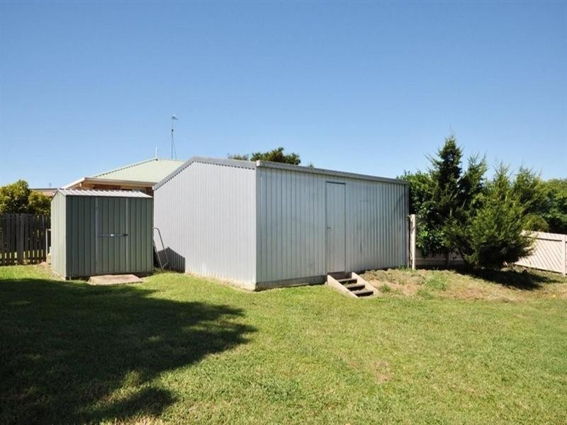 2 Joalcon Court, Westbrook QLD 4350