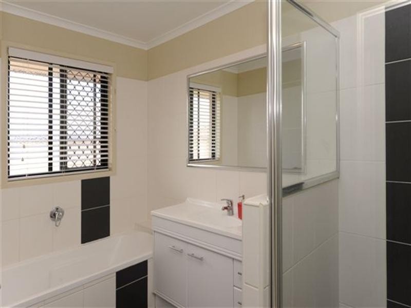 3 Keats Court, Westbrook QLD 4350